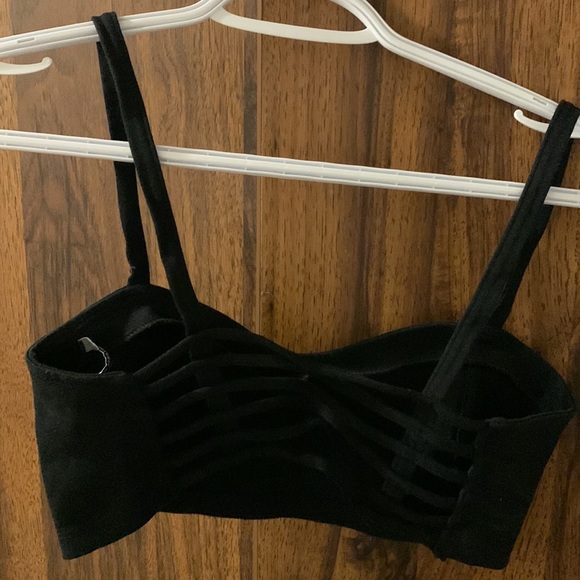 Brandy Melville Black Caged Cropped Bralette Top Women's Ladies One size - Picture 2 of 2